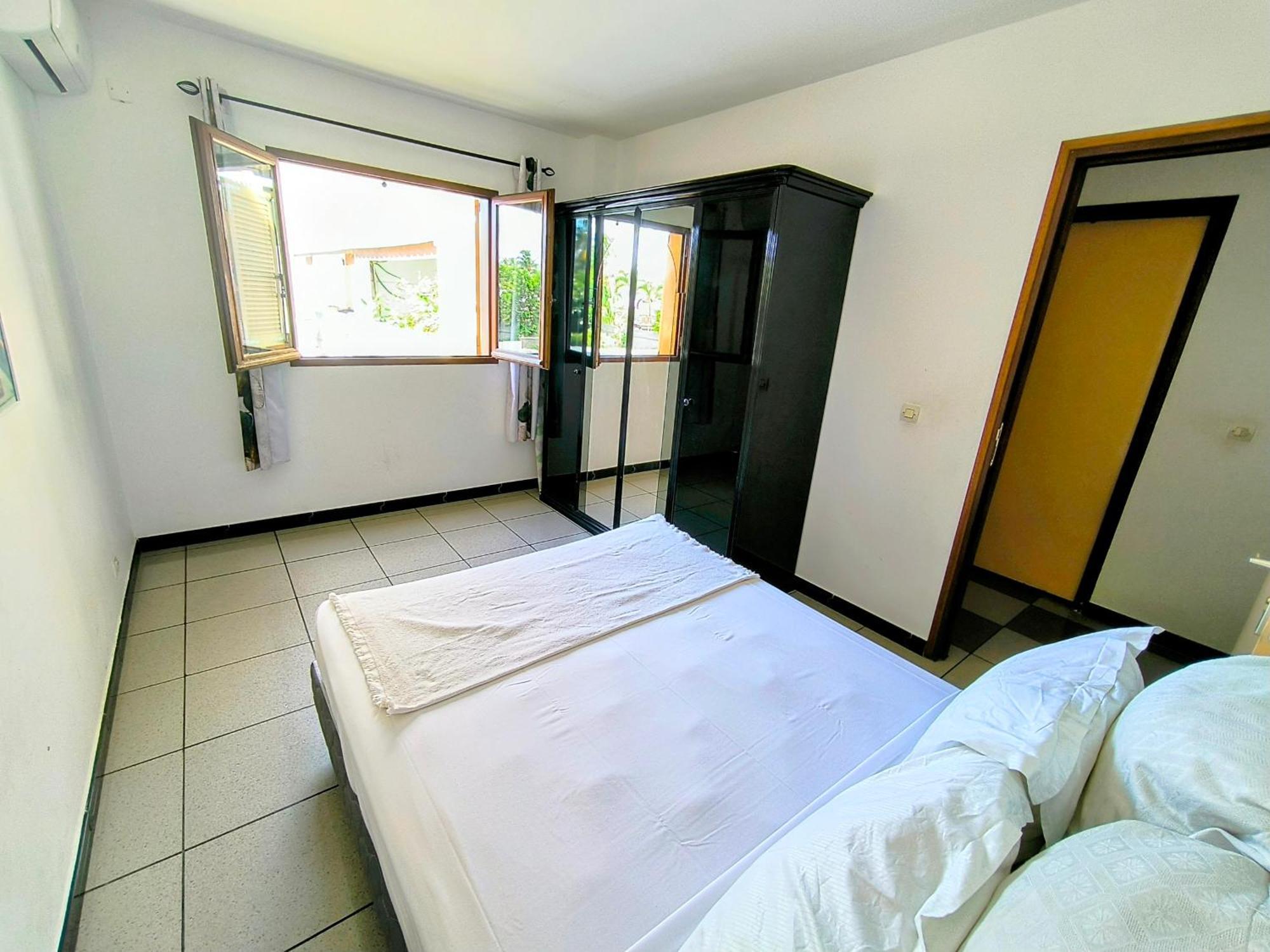Le Tournesol Apartment La Saline Les Bains Exterior photo